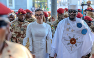 Guinée : Doumbouya vote et appelle à un scrutin paisible