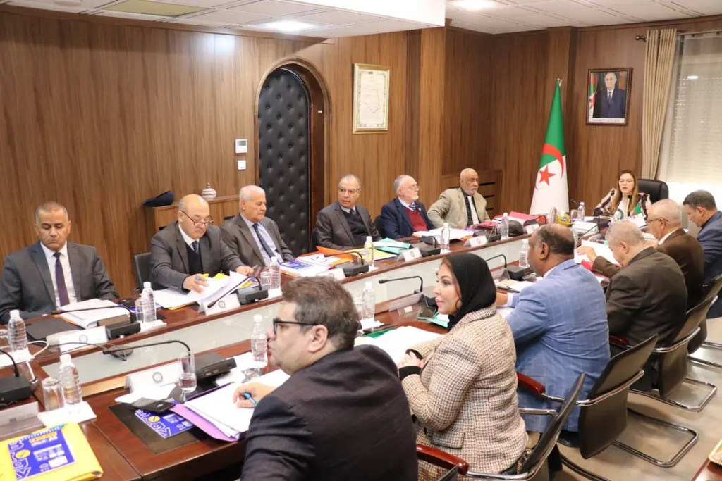 Algérie : 15 dossiers transmis à la justice et deux à la Cour des comptes