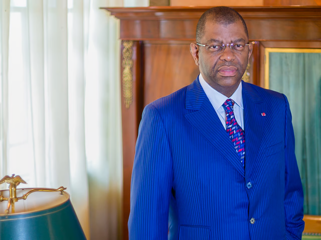 Gabon : Hugues Alexandre Barro Chambrier nommé vice-président