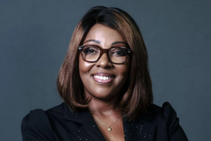 Gabon: Fonction publique : Laurence Ndong face au défi de la restructuration de l’administration