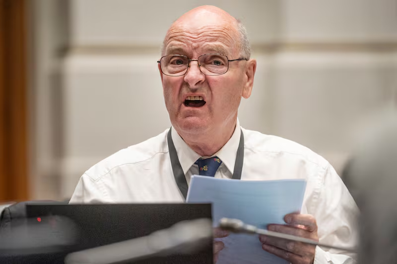 South-Africa : O’Sullivan, MPs clash over his refusal to discuss personal history before 1990