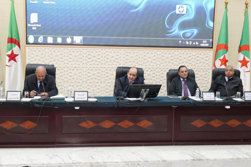 Algérie : Représentant le président de la République, le Premier ministre préside à Addis-Abeba le 35e Forum des chefs d&rsquo;Etat et de Gouvernement du MAEP