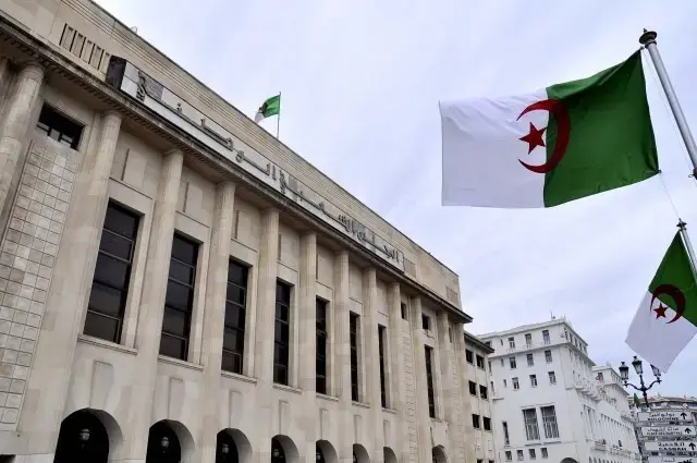 Algérie : Séances plénières lundi et mardi pour la présentation et le débat des textes relatifs aux partis politiques et à l&rsquo;organisation territoriale du pays