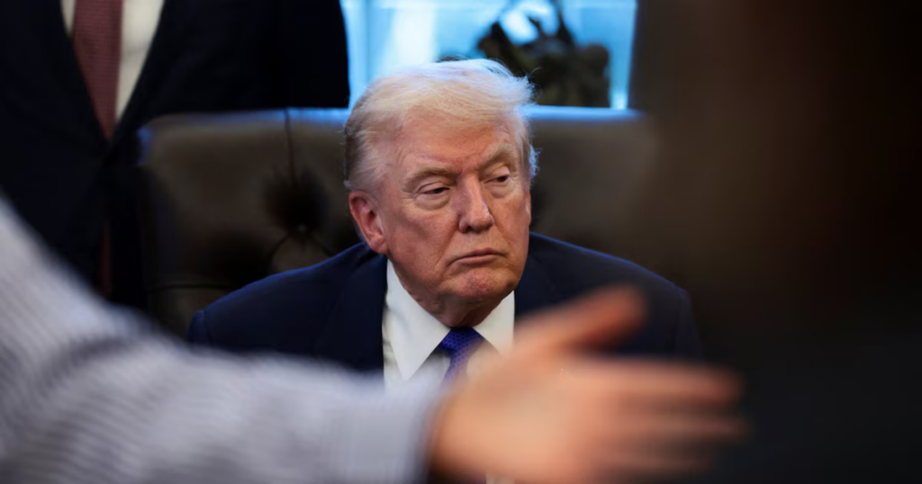 États-Unis – Affaire Epstein : ces documents liés à Donald Trump qui n&rsquo;ont toujours pas été publiés