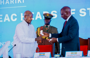 Le président ougandais Yoweri Museveni appelle à l&rsquo;unité de l&rsquo;Afrique face aux crises mondiales