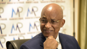 Guinée : l&rsquo;opposant Cellou Dalein Diallo condamne la dissolution des partis