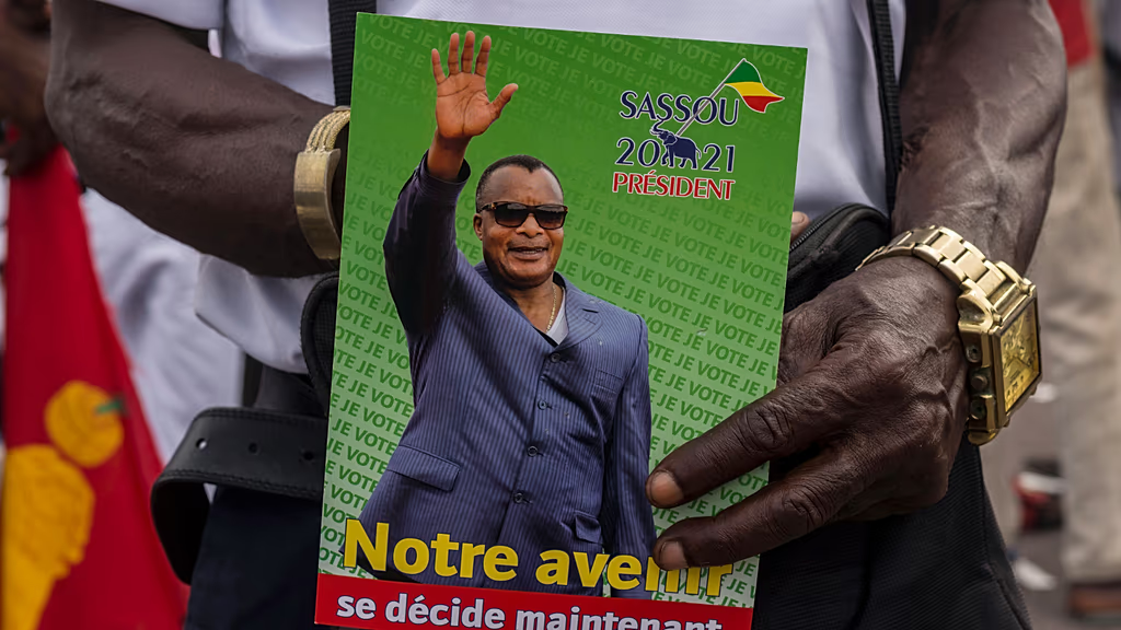 Congo : dernier meeting du président Denis Sassou-Nguesso avant les élections