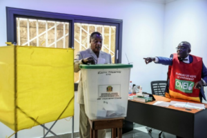 Vote pour la présidentielle au Congo avec une timide affluence à Brazzaville