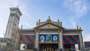 Cameroun anglophone : la visite du pape ravive l’espoir de paix à Bamenda