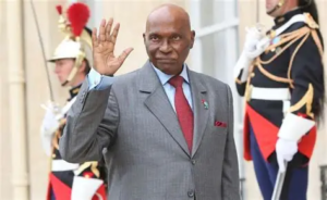 Sénégal : Diomaye Faye s’engage à parrainer la célébration des 100 ans de Wade