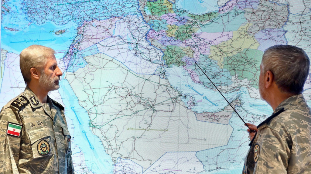 Guerre au Moyen-Orient : l&rsquo;Iran menace de riposter au-delà de la région si les États-Unis « franchissent les lignes rouges »