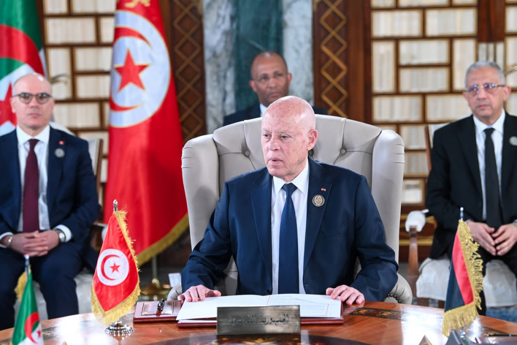 Tunisie : un communiqué de l’armée suscite des spéculations