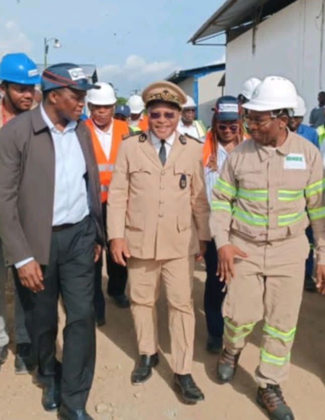 Cameroun : Cérémonie de pose de la première pierre du projet de reconfiguration du réseau d&rsquo;alimentation en eau potable de Yaoundé et ses environs
