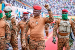 Le Burkina Faso rompt ses relations diplomatiques avec la France