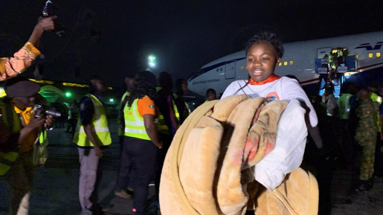 Afrique du Sud : des ressortissants africains rapatriés après des attaques xénophobes
