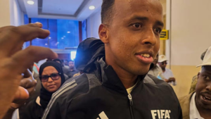 Mondial 2026 : l&rsquo;arbitre somalien Omar Artan touchera son salaire complet