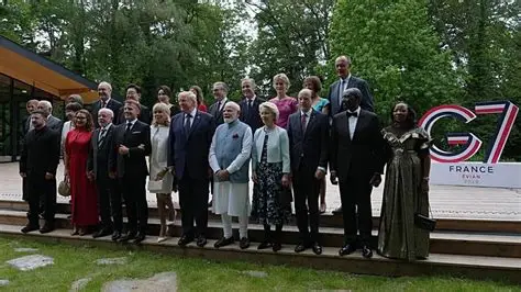 G7 : la photo officielle des dirigeants marque le début du sommet