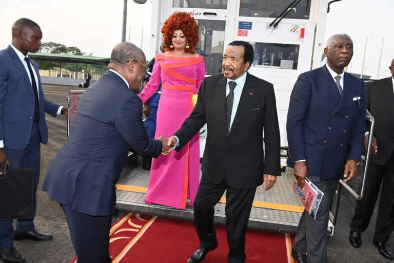 Cameroun: Paul Biya de retour à Yaoundé après plus de 70 jours d&rsquo;absence à Genève