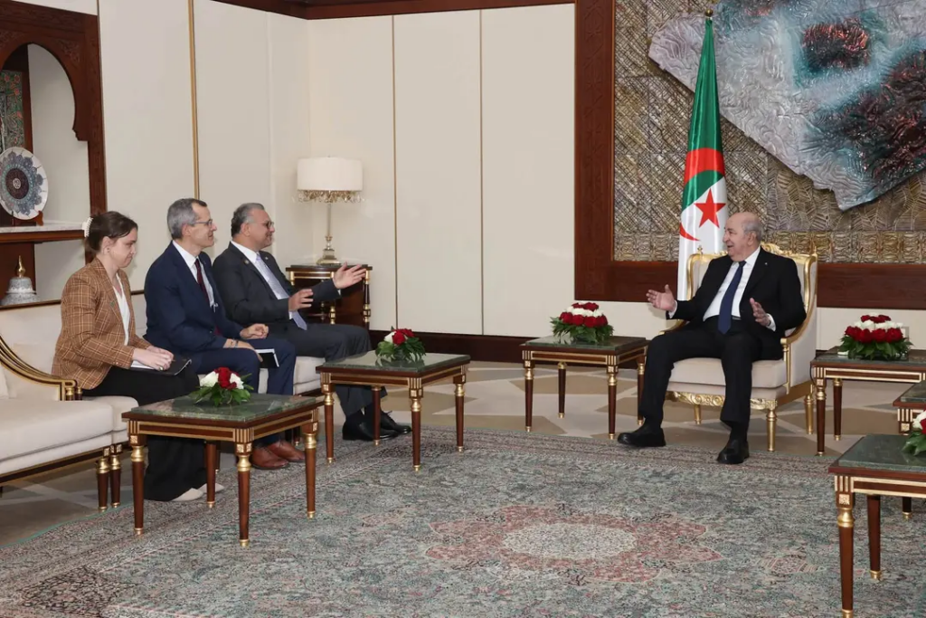 Algérie : Le président de la République reçoit le haut conseiller du président américain pour l&rsquo;Afrique, les affaires arabes et le Moyen-Orient