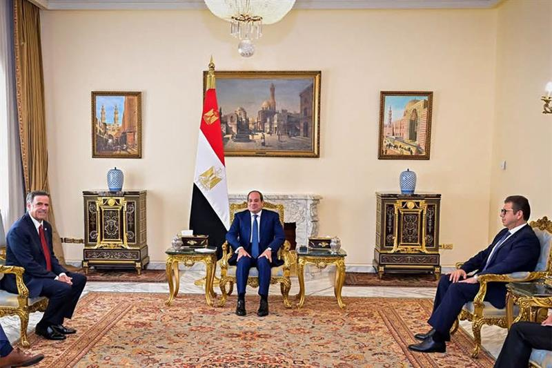 Egypte : Al-Sissi discute au Caire  avec le directeur de la CIA de la coopération sécuritaire au Moyen-Orient