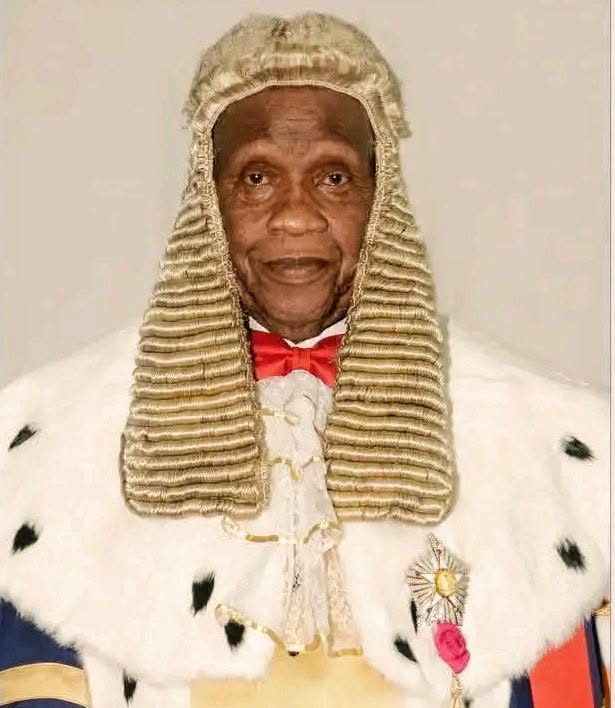 Cameroun : Le Président du conseil constitutionnel Clément Atangana est décédé à l&rsquo;hôpital américain de Paris à 85 ans